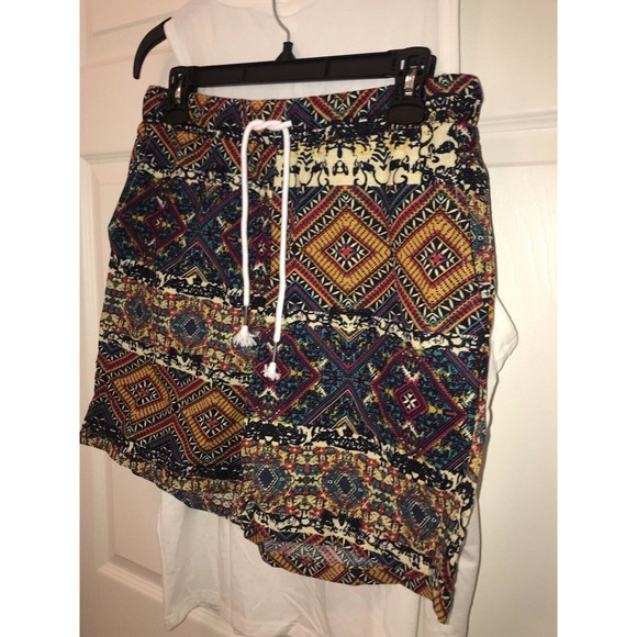 Women’s Tank and Short Set, Size Small, Colorful Tribal Print - Picture 5 of 16